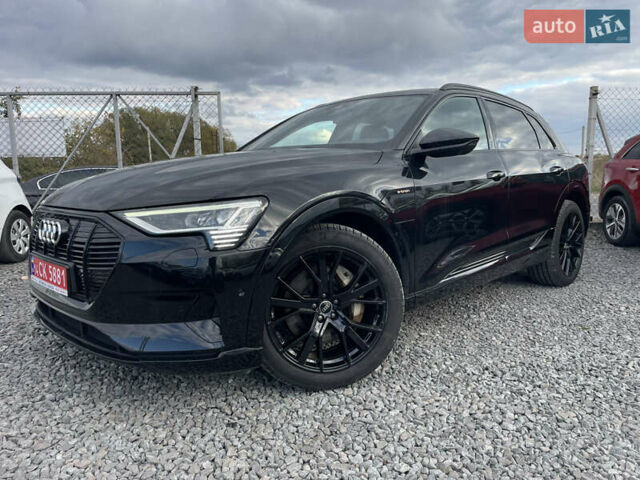 Чорний Ауді E-Tron, об'ємом двигуна 0 л та пробігом 70 тис. км за 39999 $, фото 4 на Automoto.ua