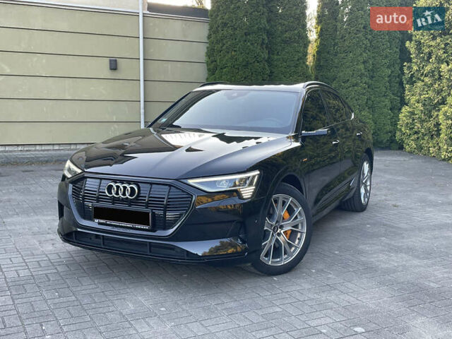 Чорний Ауді E-Tron, об'ємом двигуна 0 л та пробігом 35 тис. км за 40950 $, фото 1 на Automoto.ua