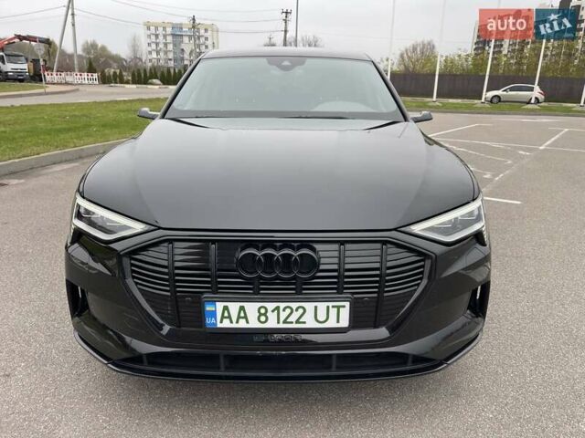 Черный Ауди E-Tron, объемом двигателя 0 л и пробегом 68 тыс. км за 37000 $, фото 5 на Automoto.ua