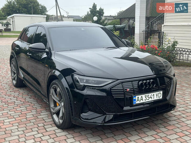 Черный Ауди E-Tron, объемом двигателя 0 л и пробегом 51 тыс. км за 47500 $, фото 12 на Automoto.ua
