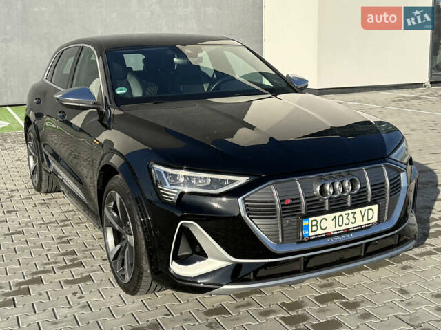 Чорний Ауді E-Tron, об'ємом двигуна 0 л та пробігом 95 тис. км за 36599 $, фото 16 на Automoto.ua