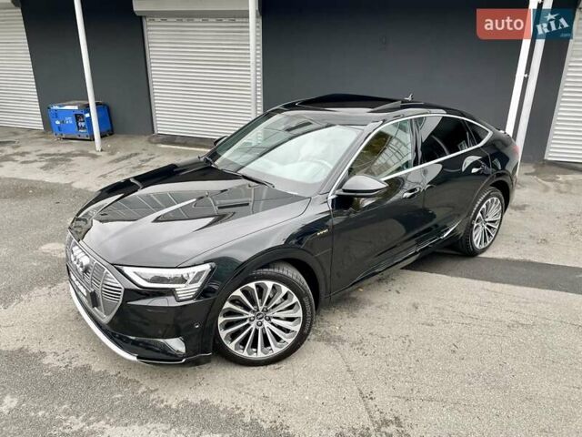 Черный Ауди E-Tron, объемом двигателя 0 л и пробегом 66 тыс. км за 41900 $, фото 5 на Automoto.ua