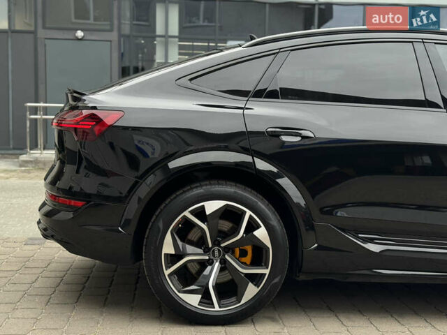 Черный Ауди E-Tron, объемом двигателя 0 л и пробегом 63 тыс. км за 44999 $, фото 6 на Automoto.ua