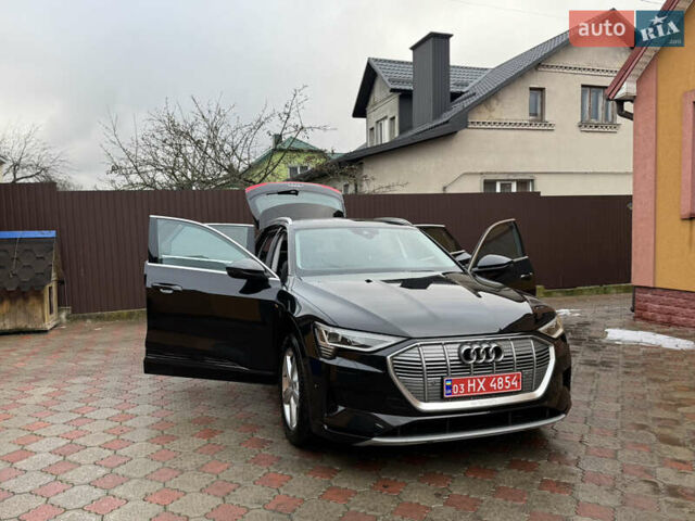 Чорний Ауді E-Tron, об'ємом двигуна 0 л та пробігом 190 тис. км за 24199 $, фото 24 на Automoto.ua