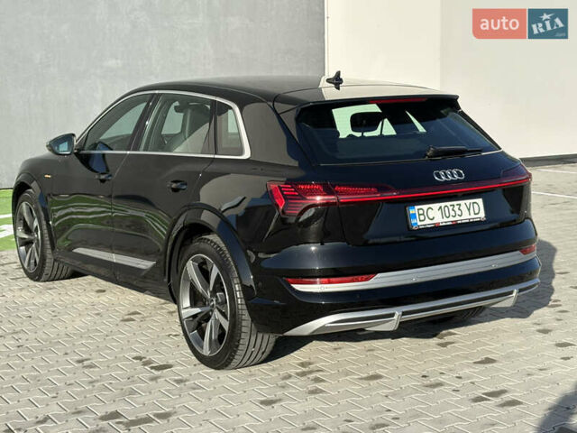 Чорний Ауді E-Tron, об'ємом двигуна 0 л та пробігом 95 тис. км за 36599 $, фото 24 на Automoto.ua