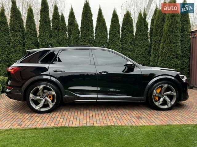 Чорний Ауді E-Tron, об'ємом двигуна 0 л та пробігом 58 тис. км за 42999 $, фото 11 на Automoto.ua
