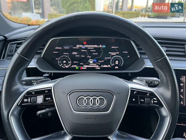 Чорний Ауді E-Tron, об'ємом двигуна 0 л та пробігом 187 тис. км за 23300 $, фото 51 на Automoto.ua