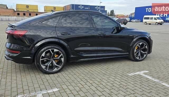 Черный Ауди E-Tron, объемом двигателя 0 л и пробегом 54 тыс. км за 43500 $, фото 21 на Automoto.ua