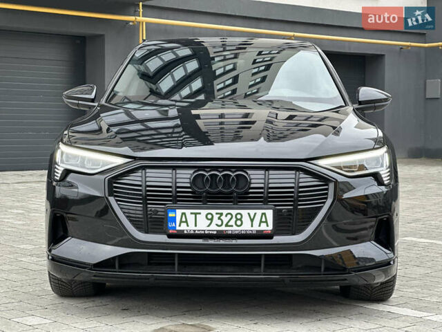 Чорний Ауді E-Tron, об'ємом двигуна 0 л та пробігом 89 тис. км за 35200 $, фото 2 на Automoto.ua