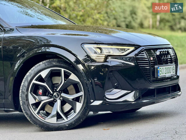 Чорний Ауді E-Tron, об'ємом двигуна 0 л та пробігом 79 тис. км за 44200 $, фото 14 на Automoto.ua
