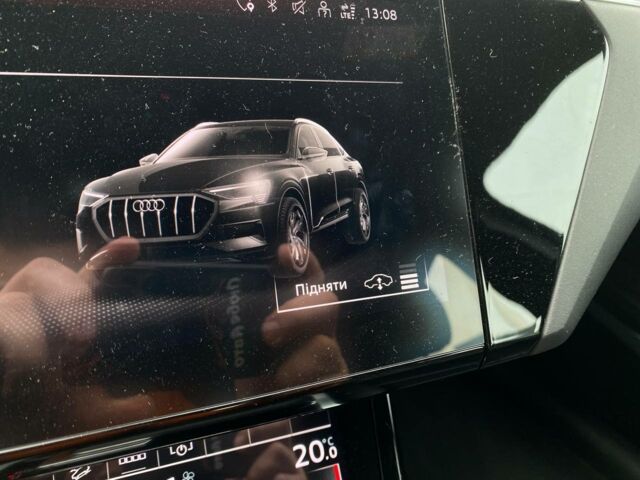 Чорний Ауді E-Tron, об'ємом двигуна 0 л та пробігом 81 тис. км за 36500 $, фото 17 на Automoto.ua