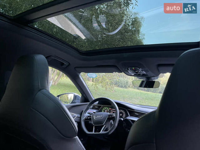Чорний Ауді E-Tron, об'ємом двигуна 0 л та пробігом 79 тис. км за 44200 $, фото 38 на Automoto.ua