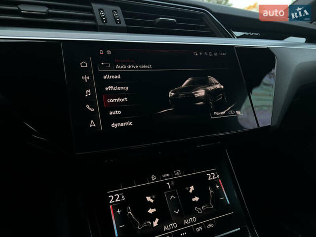 Чорний Ауді E-Tron, об'ємом двигуна 0 л та пробігом 187 тис. км за 23300 $, фото 55 на Automoto.ua