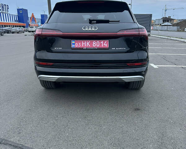 Черный Ауди E-Tron, объемом двигателя 0 л и пробегом 118 тыс. км за 28900 $, фото 10 на Automoto.ua