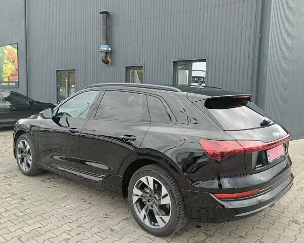 Черный Ауди E-Tron, объемом двигателя 0 л и пробегом 147 тыс. км за 29999 $, фото 8 на Automoto.ua