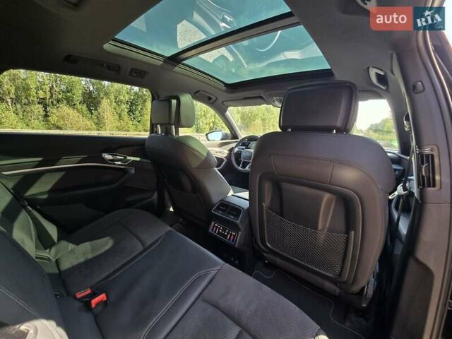Чорний Ауді E-Tron, об'ємом двигуна 0 л та пробігом 73 тис. км за 37499 $, фото 53 на Automoto.ua