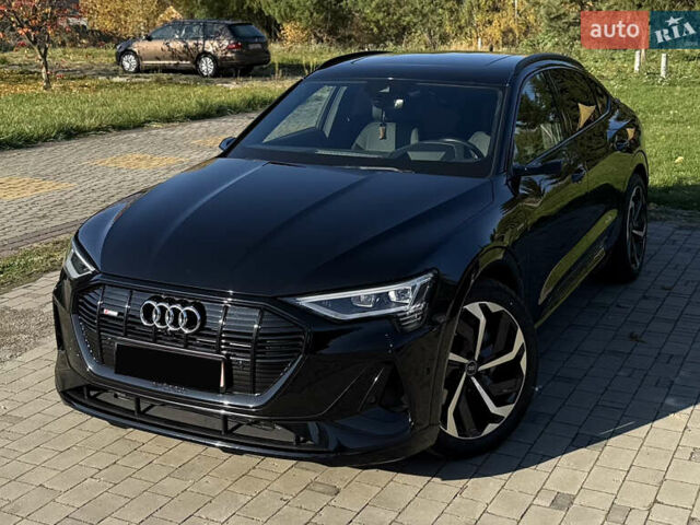 Черный Ауди E-Tron, объемом двигателя 0 л и пробегом 50 тыс. км за 44000 $, фото 61 на Automoto.ua