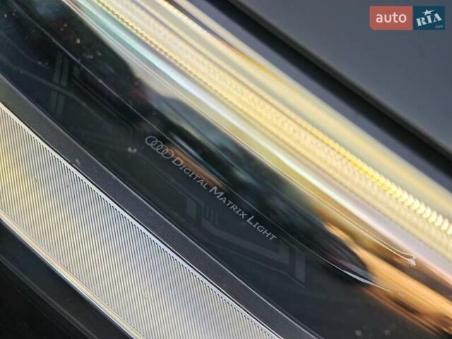 Чорний Ауді E-Tron, об'ємом двигуна 0 л та пробігом 34 тис. км за 49499 $, фото 14 на Automoto.ua