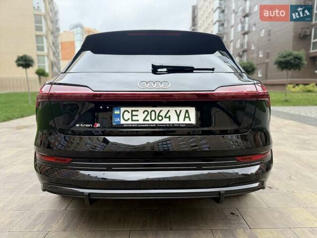 Ауди E-Tron 2021 в Черновцах на Automoto.ua Черный Ауди E-Tron, объемом двигателя 0 л и пробегом 30 тыс. км за 46797 $, фото 2 на Automoto.ua