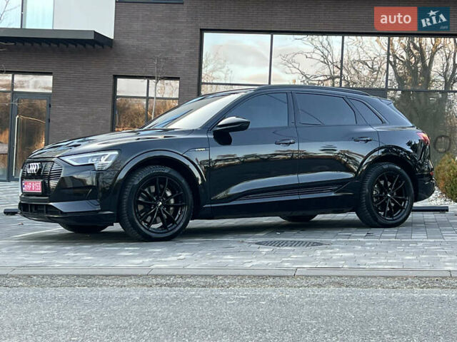 Чорний Ауді E-Tron, об'ємом двигуна 0 л та пробігом 187 тис. км за 23300 $, фото 19 на Automoto.ua