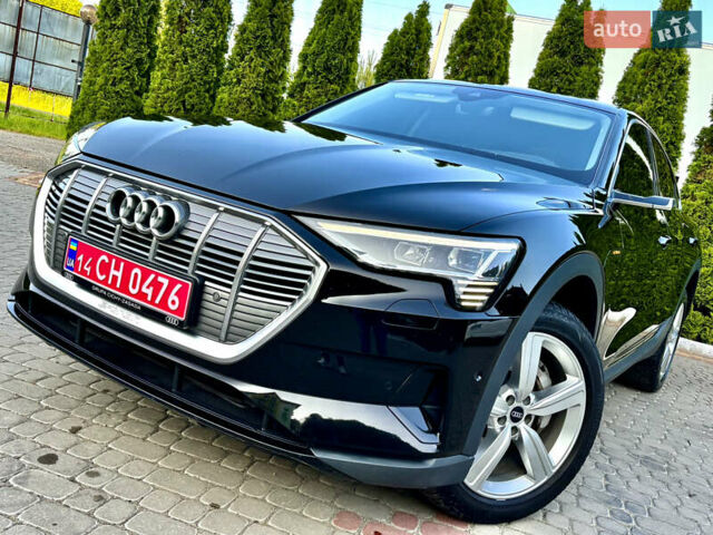 Черный Ауди E-Tron, объемом двигателя 0 л и пробегом 82 тыс. км за 37777 $, фото 3 на Automoto.ua