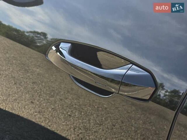 Чорний Ауді E-Tron, об'ємом двигуна 0 л та пробігом 73 тис. км за 37499 $, фото 21 на Automoto.ua