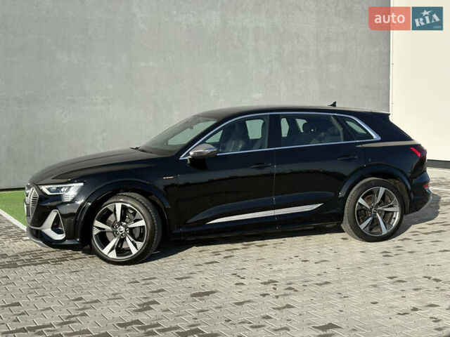 Чорний Ауді E-Tron, об'ємом двигуна 0 л та пробігом 95 тис. км за 36599 $, фото 9 на Automoto.ua