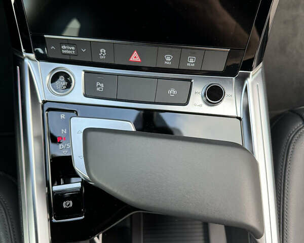 Черный Ауди E-Tron, объемом двигателя 0 л и пробегом 23 тыс. км за 35900 $, фото 10 на Automoto.ua