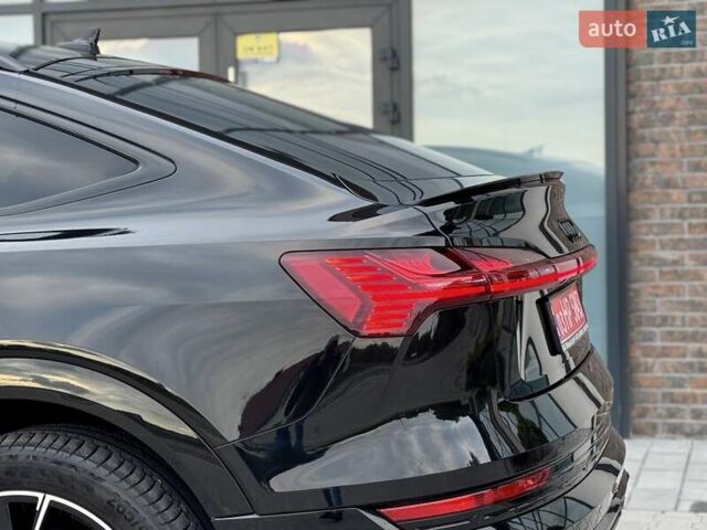 Черный Ауди E-Tron, объемом двигателя 0 л и пробегом 120 тыс. км за 29500 $, фото 22 на Automoto.ua