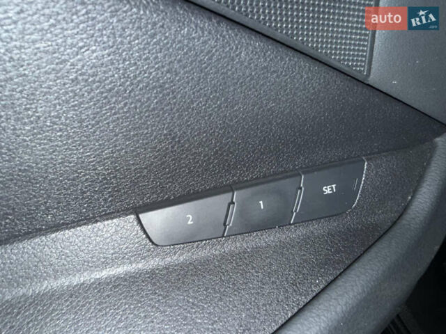 Черный Ауди E-Tron, объемом двигателя 0 л и пробегом 150 тыс. км за 27500 $, фото 37 на Automoto.ua