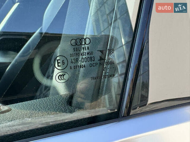 Чорний Ауді E-Tron, об'ємом двигуна 0 л та пробігом 95 тис. км за 36599 $, фото 29 на Automoto.ua