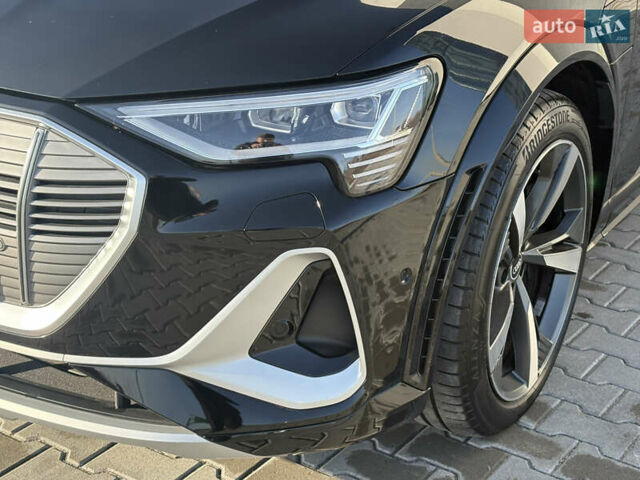 Чорний Ауді E-Tron, об'ємом двигуна 0 л та пробігом 95 тис. км за 36599 $, фото 22 на Automoto.ua