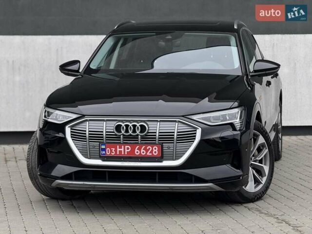 Чорний Ауді E-Tron, об'ємом двигуна 0 л та пробігом 148 тис. км за 31500 $, фото 22 на Automoto.ua