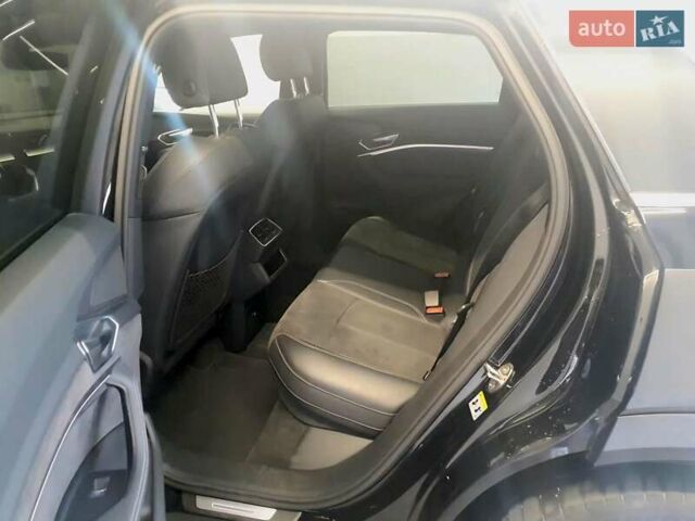 Черный Ауди E-Tron, объемом двигателя 0 л и пробегом 99 тыс. км за 29999 $, фото 7 на Automoto.ua