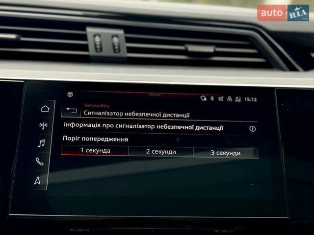 Черный Ауди E-Tron, объемом двигателя 0 л и пробегом 63 тыс. км за 44999 $, фото 52 на Automoto.ua