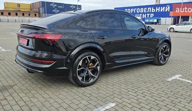 Черный Ауди E-Tron, объемом двигателя 0 л и пробегом 54 тыс. км за 43500 $, фото 23 на Automoto.ua