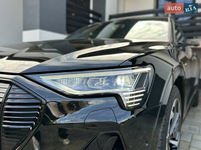 Черный Ауди E-Tron, объемом двигателя 0 л и пробегом 49 тыс. км за 44699 $, фото 21 на Automoto.ua