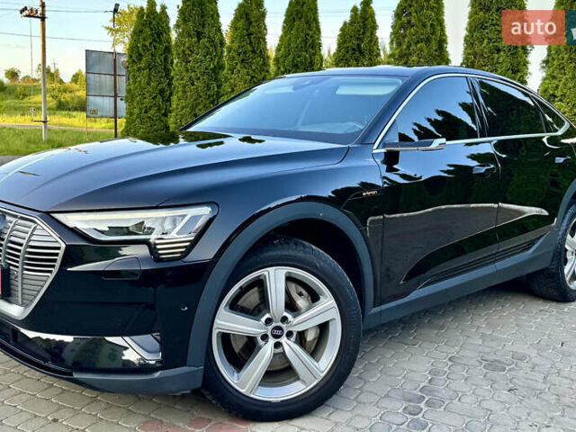 Черный Ауди E-Tron, объемом двигателя 0 л и пробегом 82 тыс. км за 37777 $, фото 5 на Automoto.ua