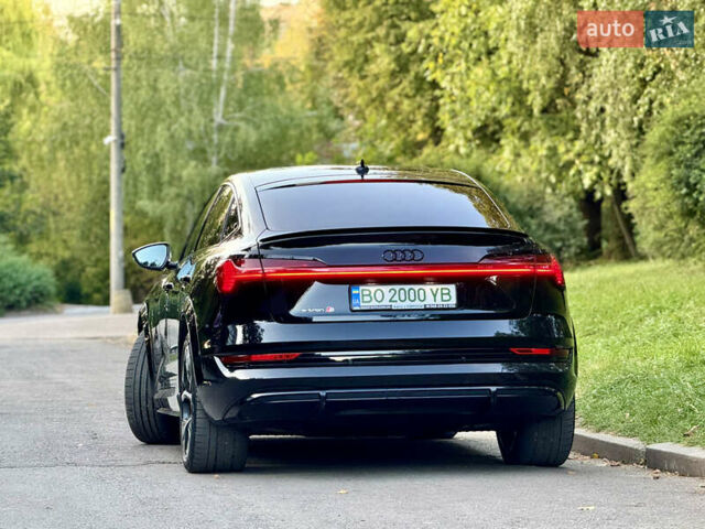 Чорний Ауді E-Tron, об'ємом двигуна 0 л та пробігом 79 тис. км за 44200 $, фото 16 на Automoto.ua