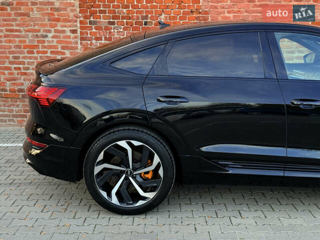 Чорний Ауді E-Tron, об'ємом двигуна 0 л та пробігом 58 тис. км за 41900 $, фото 22 на Automoto.ua