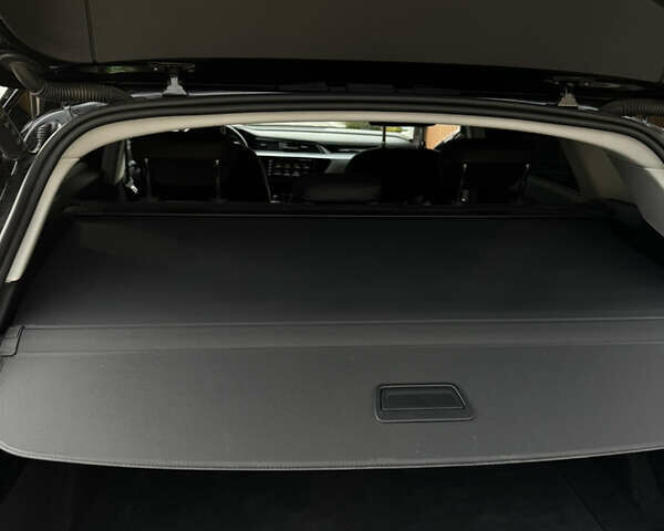 Черный Ауди E-Tron, объемом двигателя 0 л и пробегом 79 тыс. км за 26000 $, фото 35 на Automoto.ua