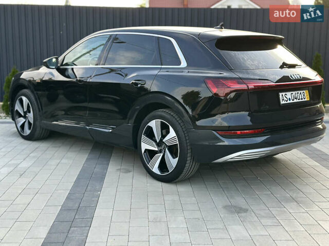 Черный Ауди E-Tron, объемом двигателя 0 л и пробегом 40 тыс. км за 26900 $, фото 16 на Automoto.ua