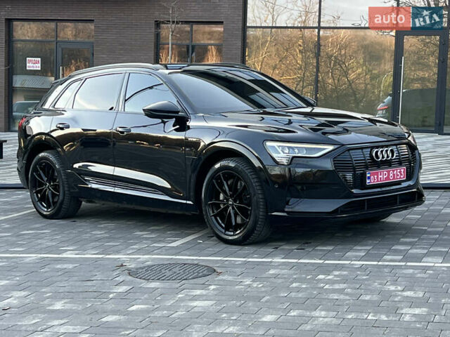 Чорний Ауді E-Tron, об'ємом двигуна 0 л та пробігом 187 тис. км за 23300 $, фото 4 на Automoto.ua