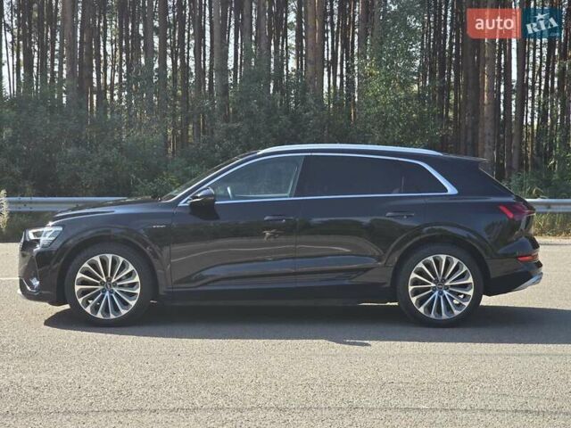 Чорний Ауді E-Tron, об'ємом двигуна 0 л та пробігом 73 тис. км за 37499 $, фото 3 на Automoto.ua