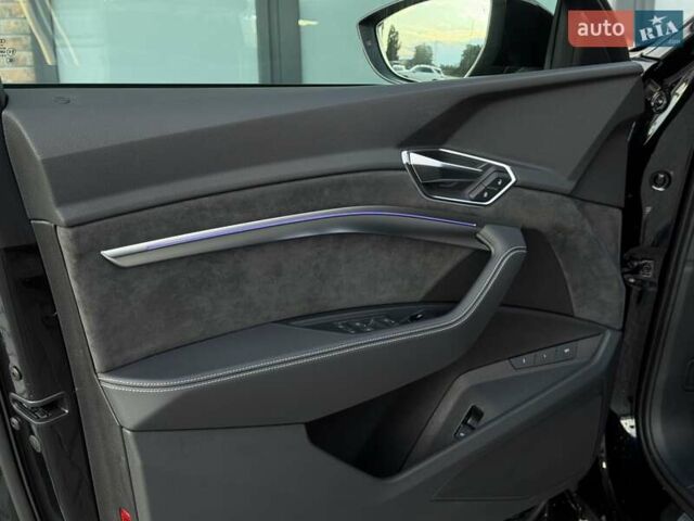 Черный Ауди E-Tron, объемом двигателя 0 л и пробегом 120 тыс. км за 29500 $, фото 42 на Automoto.ua