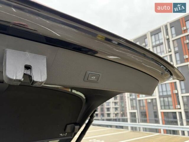 Чорний Ауді E-Tron, об'ємом двигуна 0 л та пробігом 99 тис. км за 29000 $, фото 38 на Automoto.ua