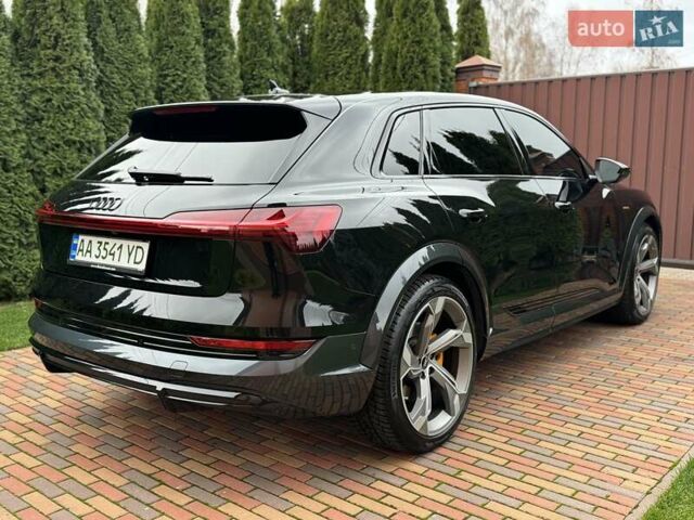 Чорний Ауді E-Tron, об'ємом двигуна 0 л та пробігом 58 тис. км за 42999 $, фото 32 на Automoto.ua