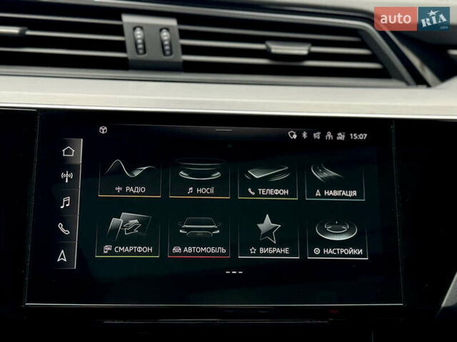 Черный Ауди E-Tron, объемом двигателя 0 л и пробегом 63 тыс. км за 44999 $, фото 45 на Automoto.ua