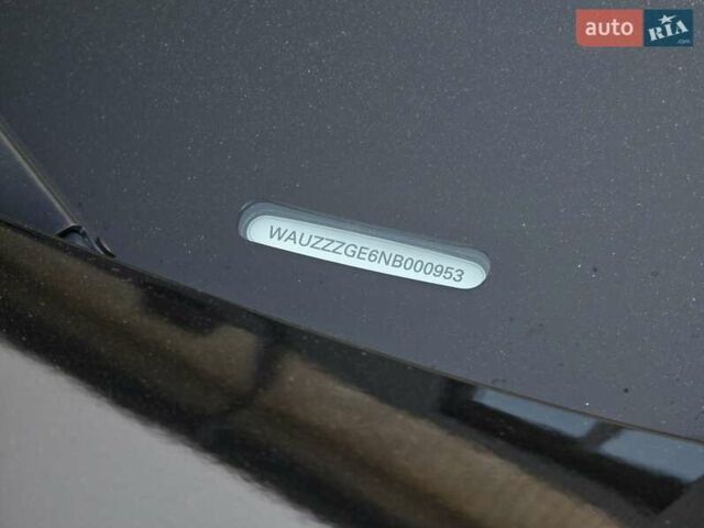 Чорний Ауді E-Tron, об'ємом двигуна 0 л та пробігом 34 тис. км за 49499 $, фото 21 на Automoto.ua