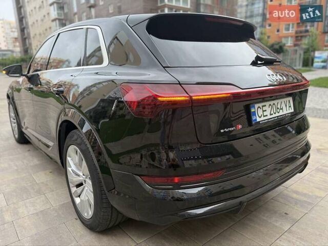 Черный Ауди E-Tron, объемом двигателя 0 л и пробегом 30 тыс. км за 45000 $, фото 7 на Automoto.ua